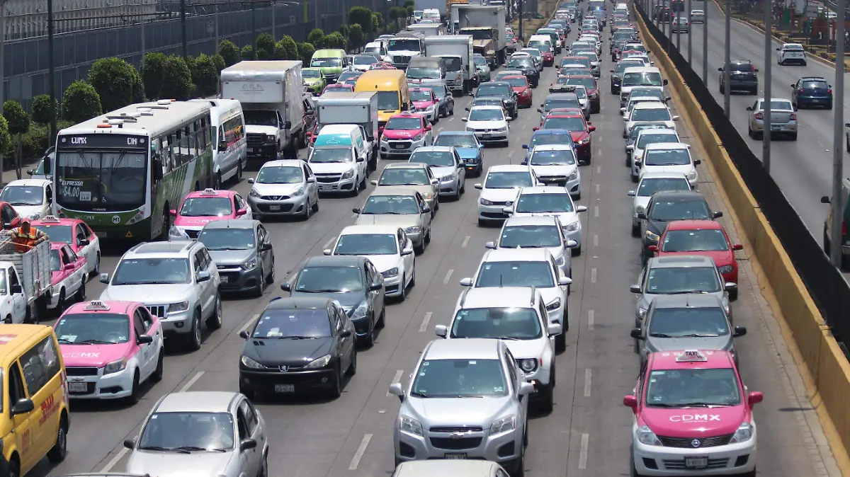 Trafico-transito -circuito interior-carros-vehiculos-autos (10)